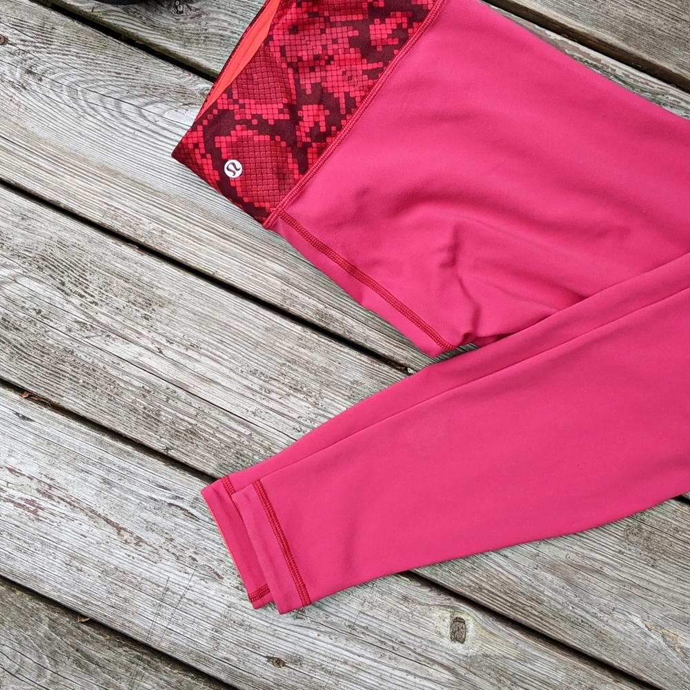 REVERSIBLE lululemon leggings